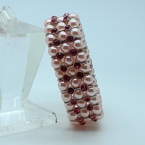 Gorgeous 6mm pink Glass pearl Multi-Strand with ab Stretch fashion Bracelets - Picture 2 of 3